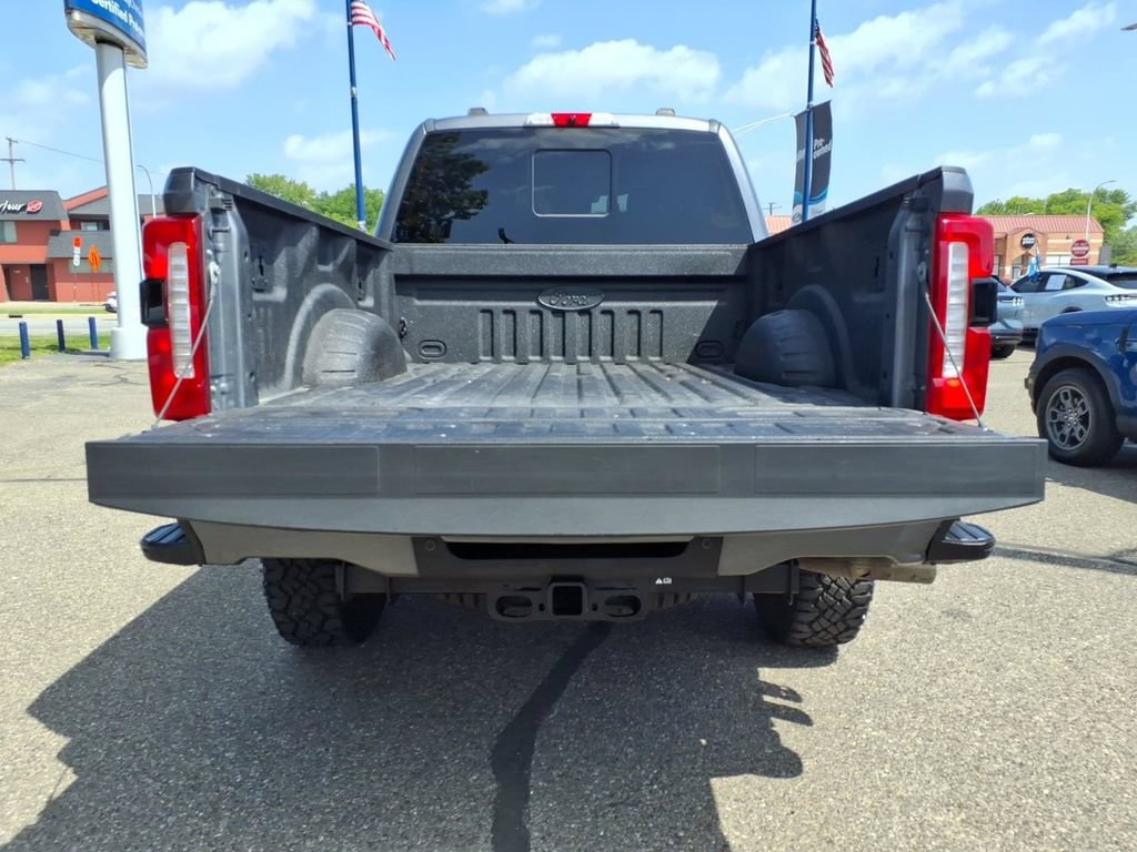 Used 2023 Ford F350 XLT w/ Black Appearance Package AWD/4WD image 10