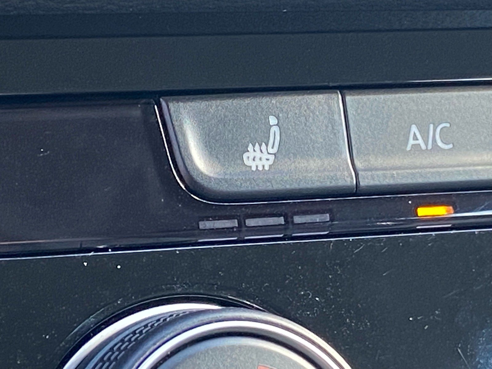 Certified 2023 Volkswagen Taos S AWD/4WD image 15