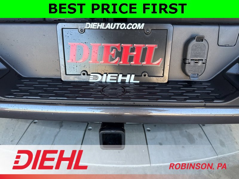 New 2026 RAM 1500 4x4 Crew Cab image 10
