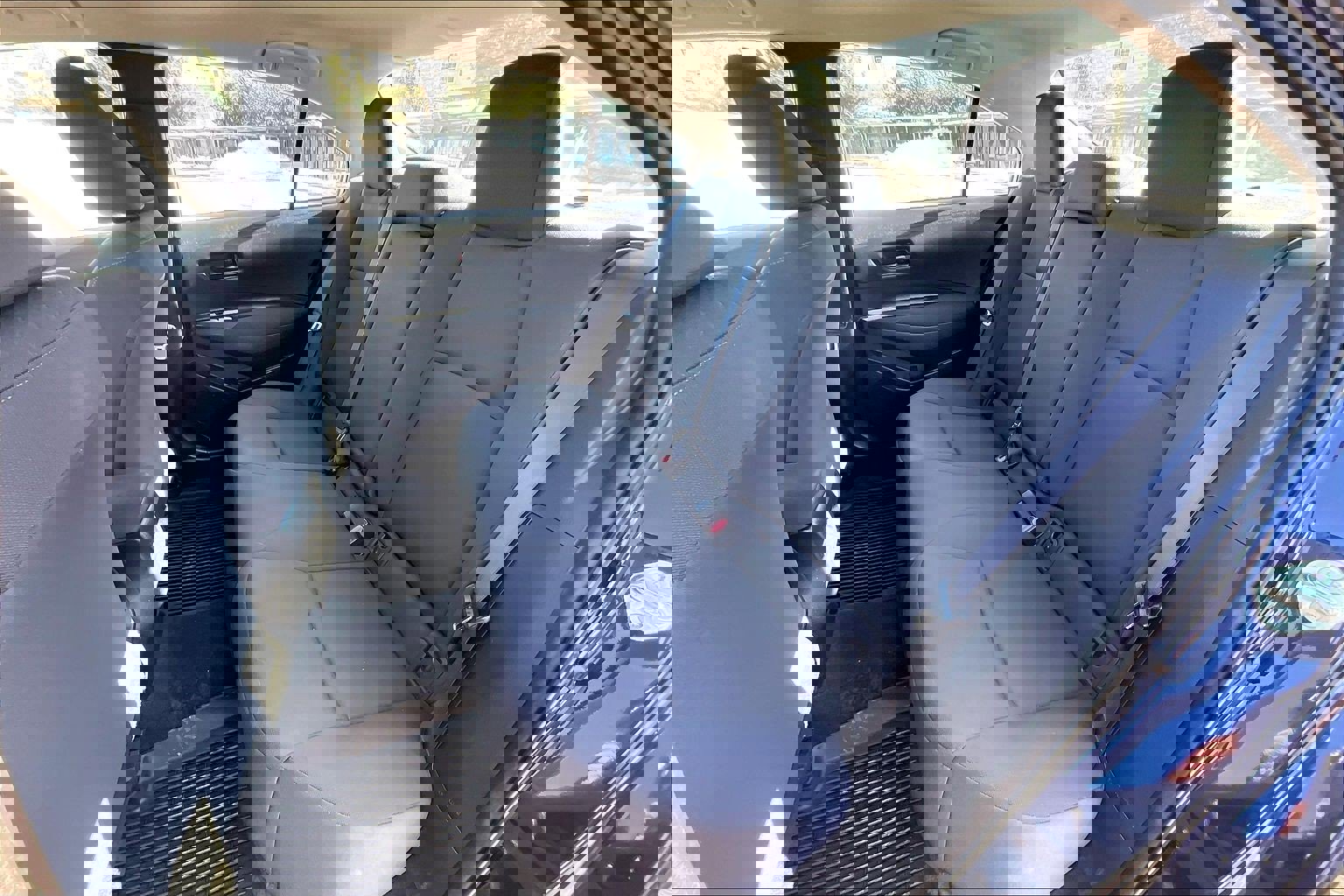 Used 2023 Toyota Corolla LE image 24