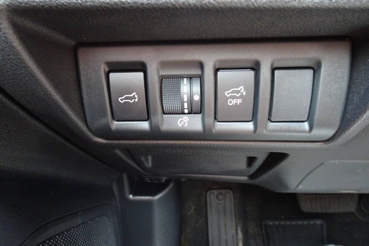 Used 2023 Subaru Outback Onyx Edition AWD/4WD image 24