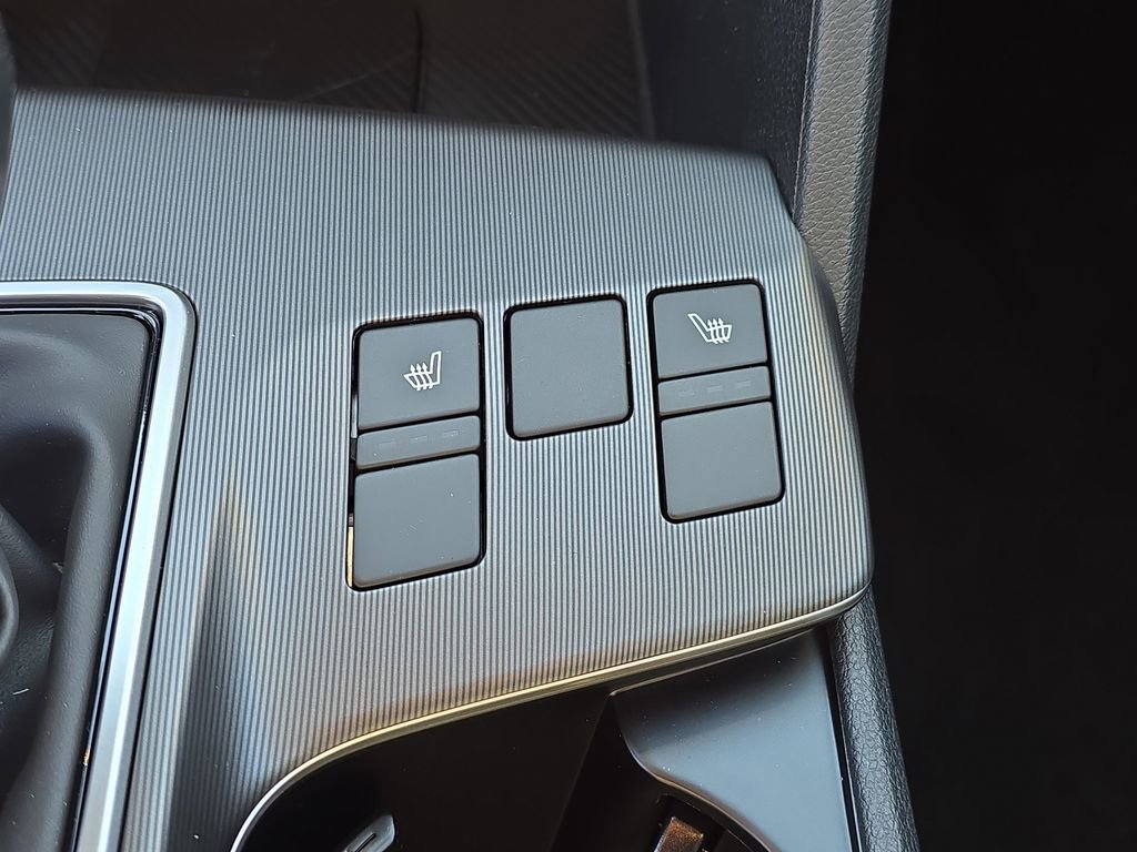 New 2026 Kia Sportage EX image 28