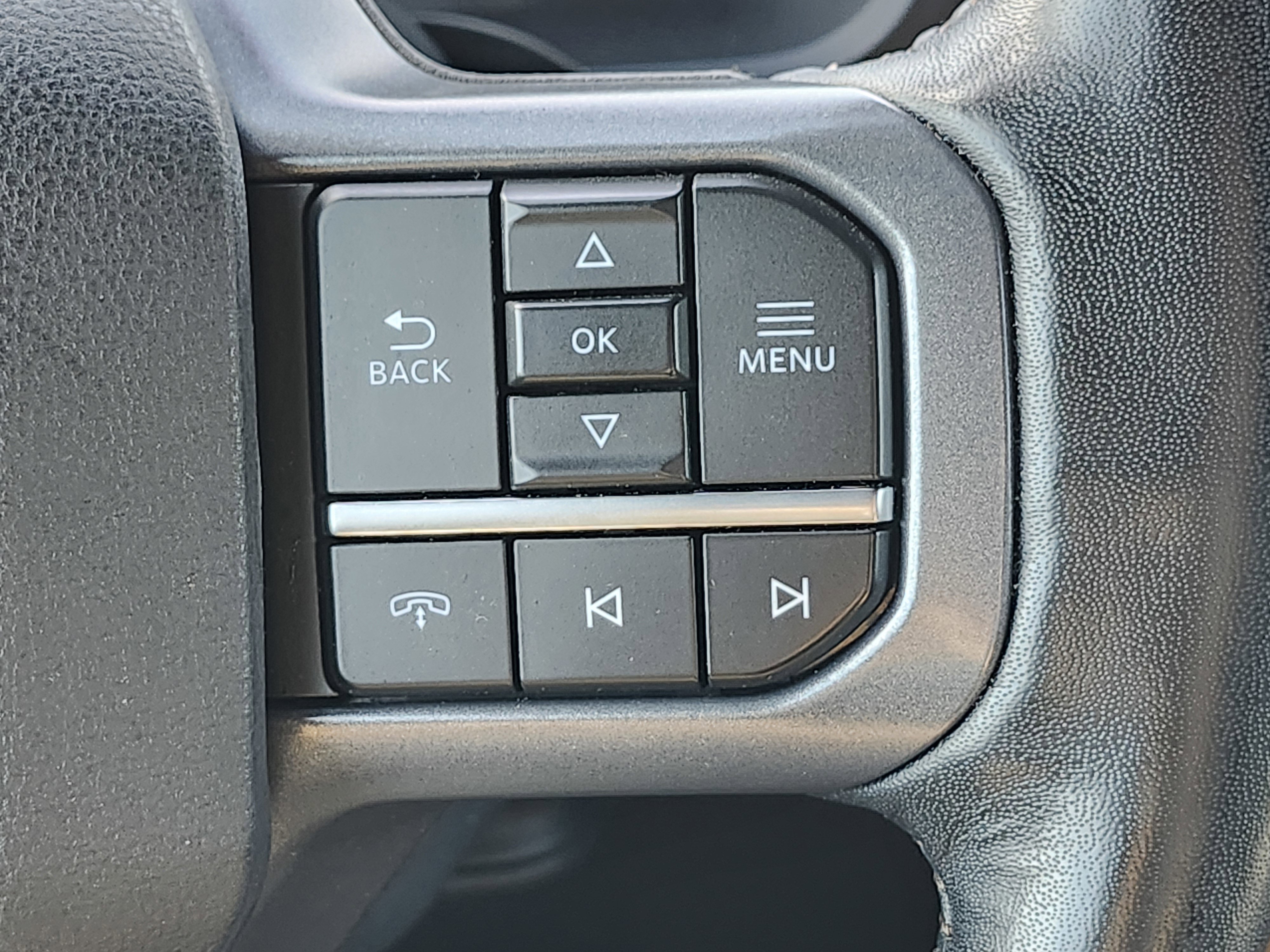 Used 2023 Ford F150 Lightning Lariat image 32