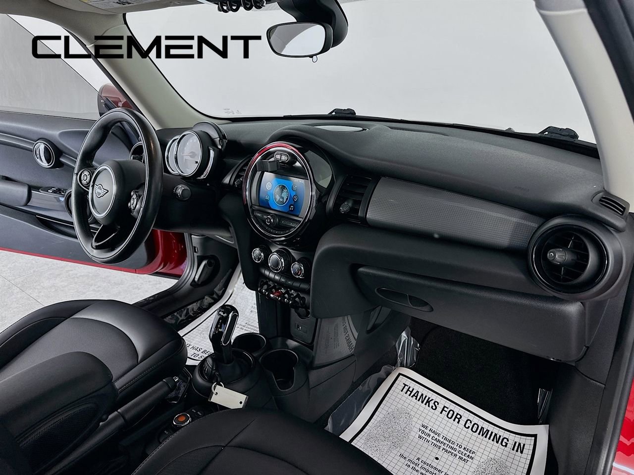 Used 2020 MINI Cooper 2-Door Hardtop FWD image 31