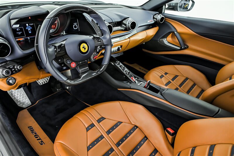 Used 2023 Ferrari 812 GTS RWD image 24