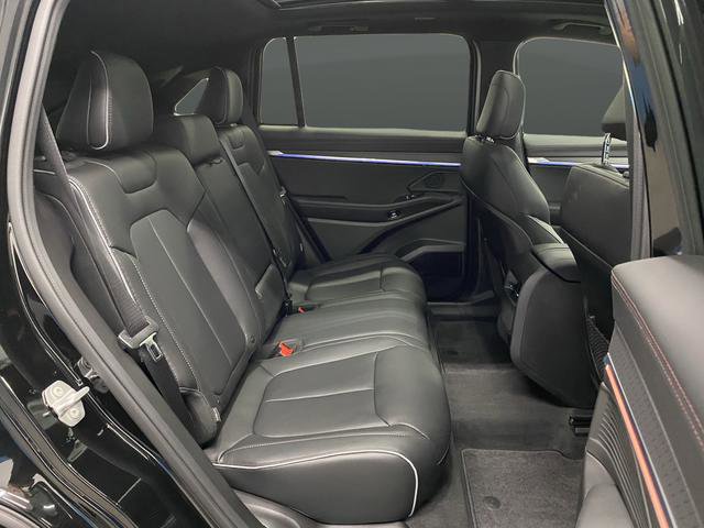 New 2025 Jeep Wagoneer S Limited image 35