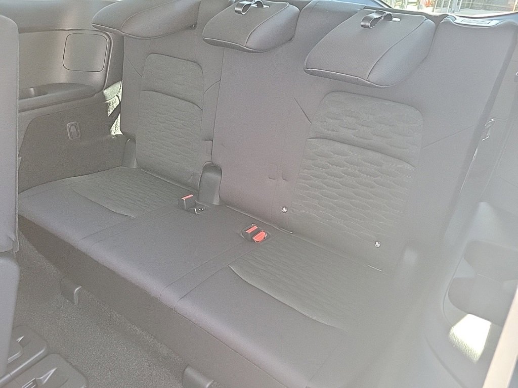 New 2025 Nissan Pathfinder S image 36