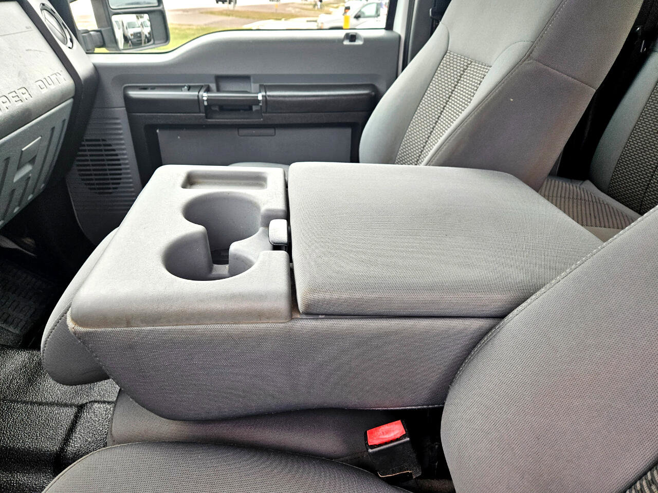 Used 2015 Ford F250 XL w/ Power Equipment Group image 14