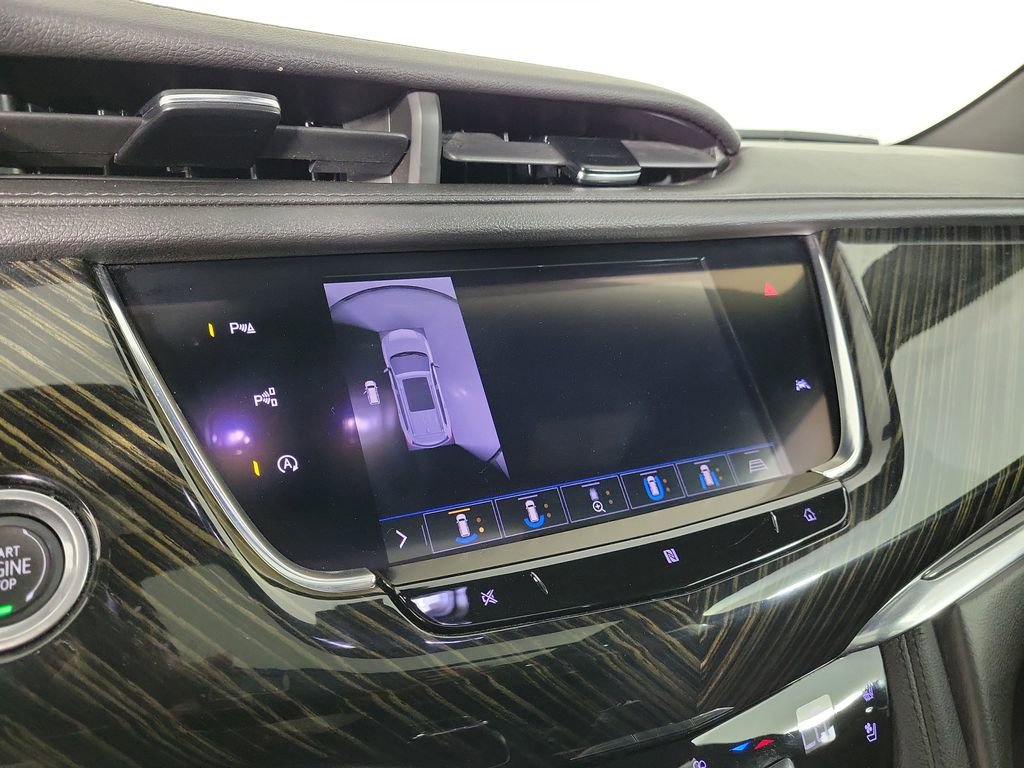 Used 2020 Cadillac XT6 Premium Luxury image 27