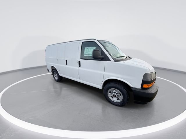 New 2026 GMC Savana 2500 w/ Driver Convenience Package image 2
