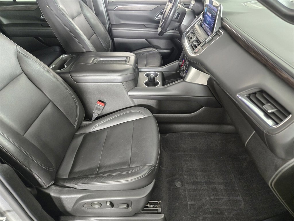 Used 2021 Chevrolet Tahoe LT w/ LT Signature Package image 21