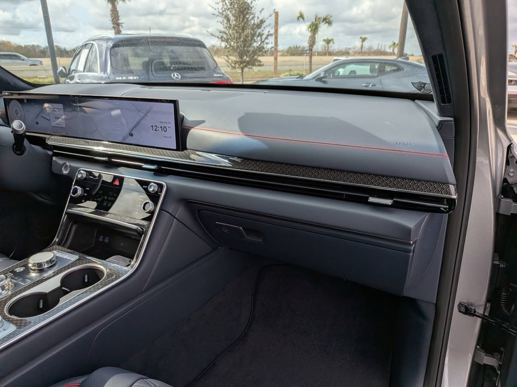New 2026 Genesis GV80 3.5T e-SC AWD/4WD image 16