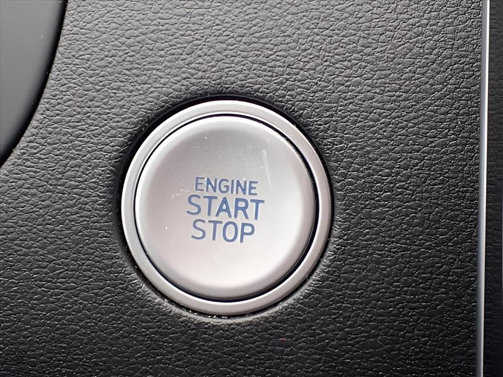 Used 2022 Hyundai Santa Cruz SEL w/ Activity Package image 13