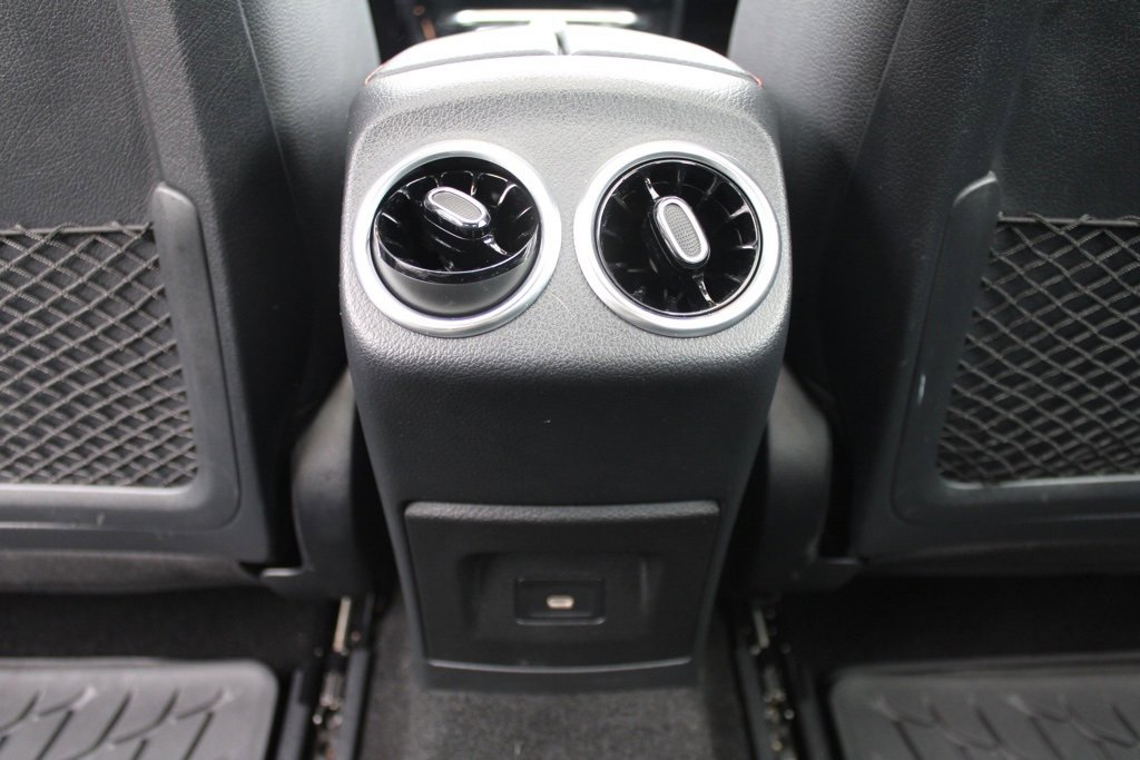 Used 2024 Mercedes-Benz CLA 250 image 16