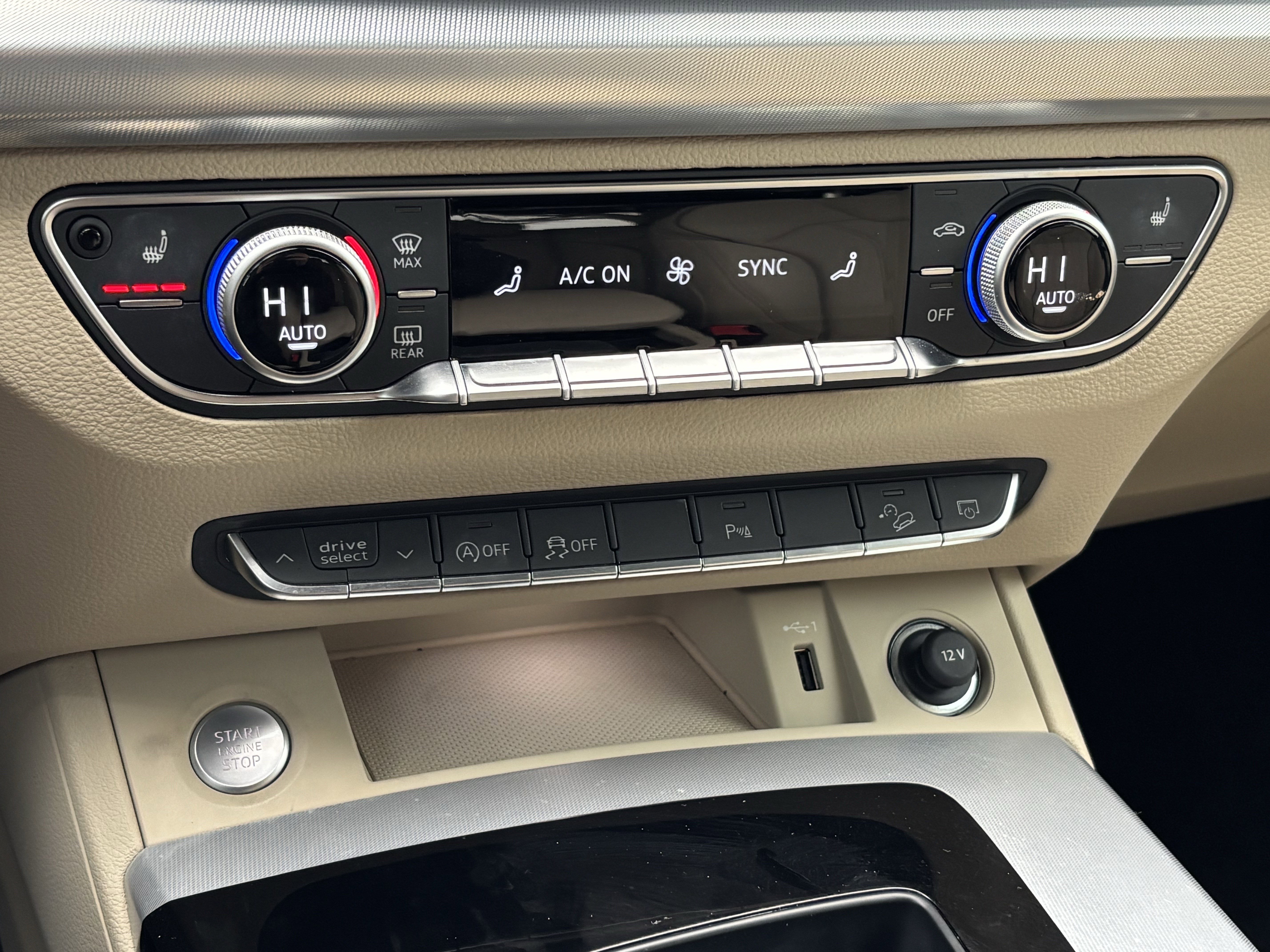 Used 2025 Audi Q5 2.0T Premium image 27