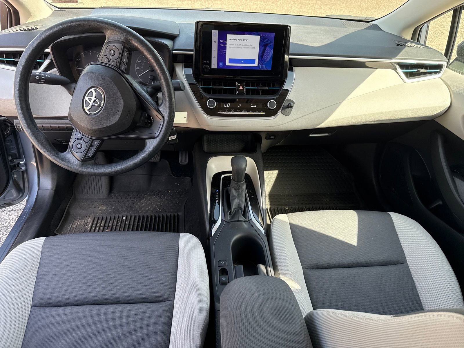 Used 2024 Toyota Corolla LE FWD image 11
