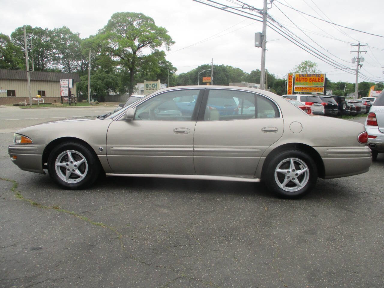 Used 2004 Buick Le Sabre Limited w/ Celebration Edition Package image 3