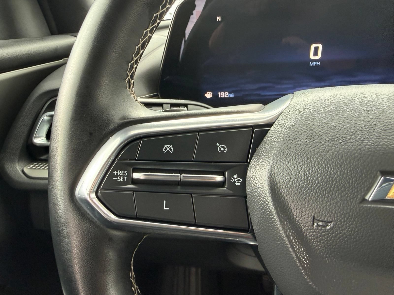 Certified 2025 Chevrolet Traverse LT FWD image 18
