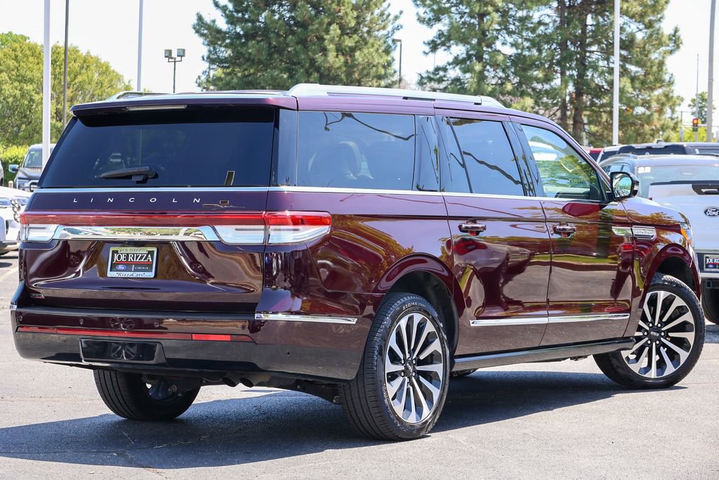 Used 2023 Lincoln Navigator L Reserve AWD/4WD image 12