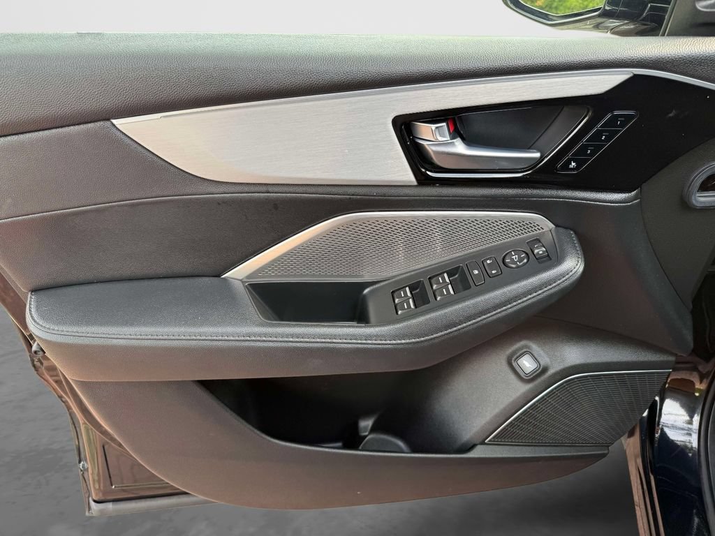 Certified 2024 Acura MDX SH-AWD image 16