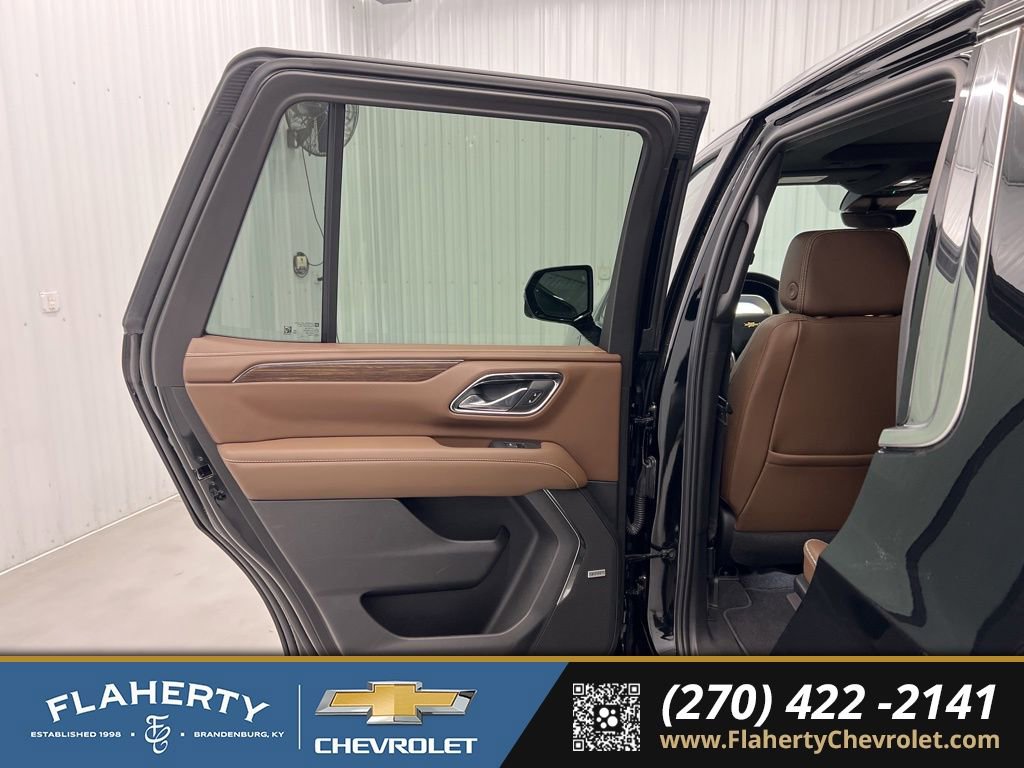 Used 2023 Chevrolet Tahoe High Country image 10