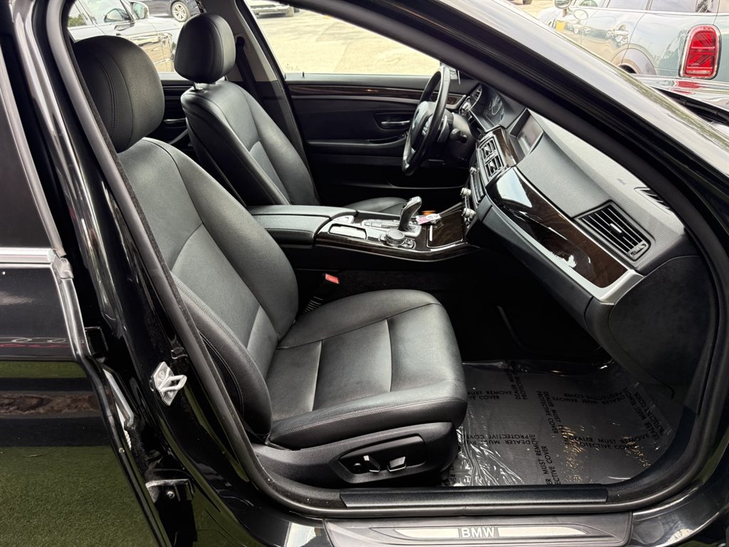 Used 2016 BMW 528i xDrive Sedan AWD/4WD image 18