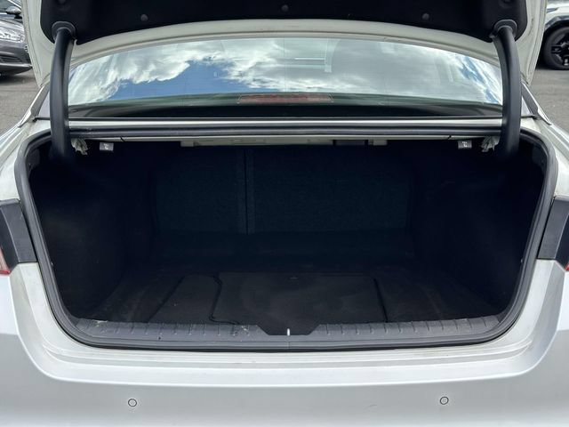 Used 2018 Kia Optima LX FWD image 10