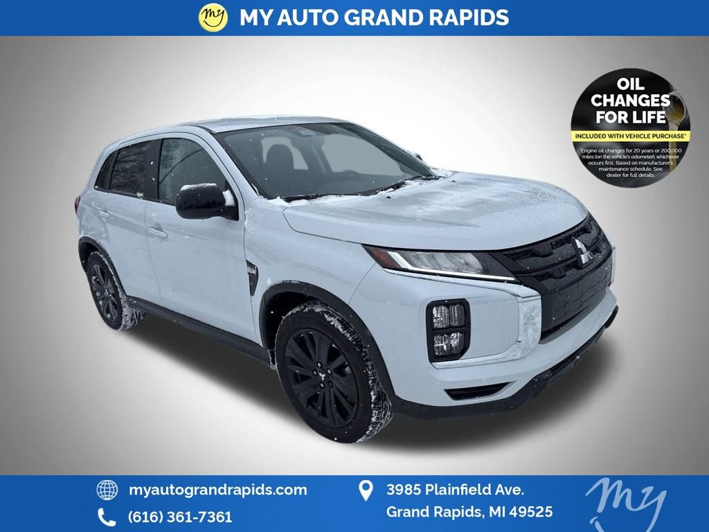 Used 2025 Mitsubishi Outlander Sport LE image 9
