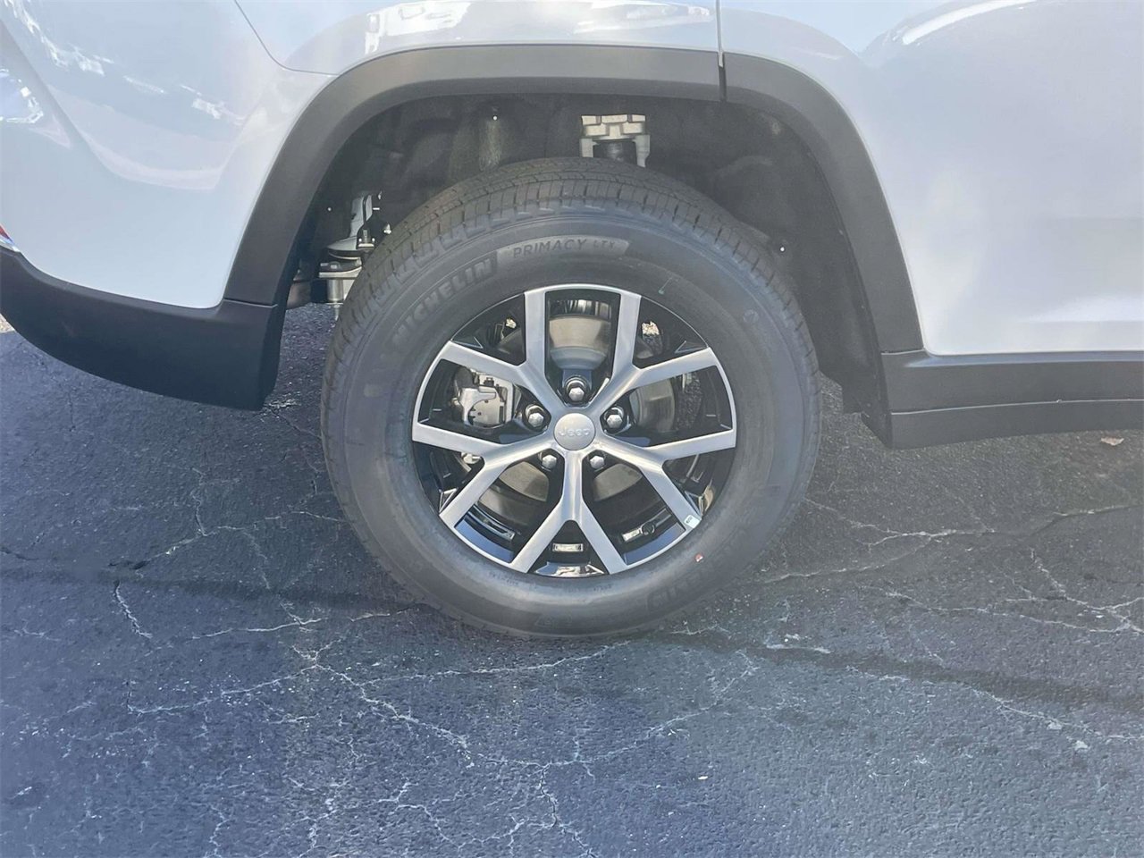 New 2025 Jeep Grand Cherokee Limited image 12