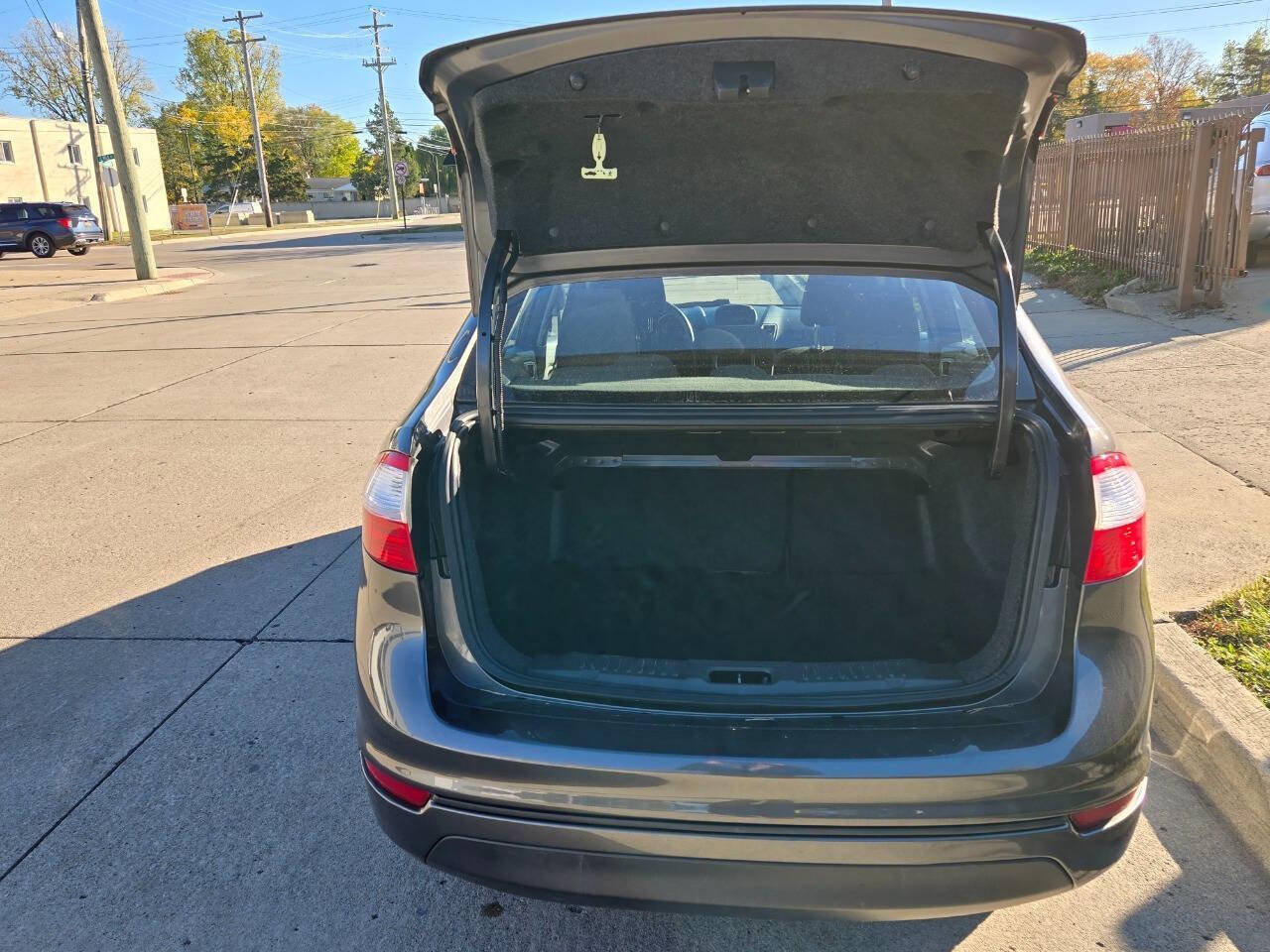 Used 2015 Ford Fiesta SE w/ Comfort Package image 27