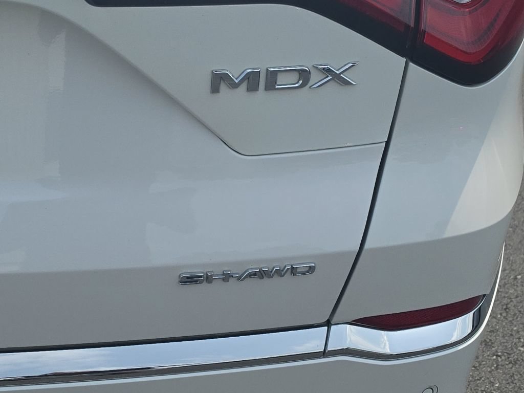 Certified 2024 Acura MDX SH-AWD w/ Technology Package image 7