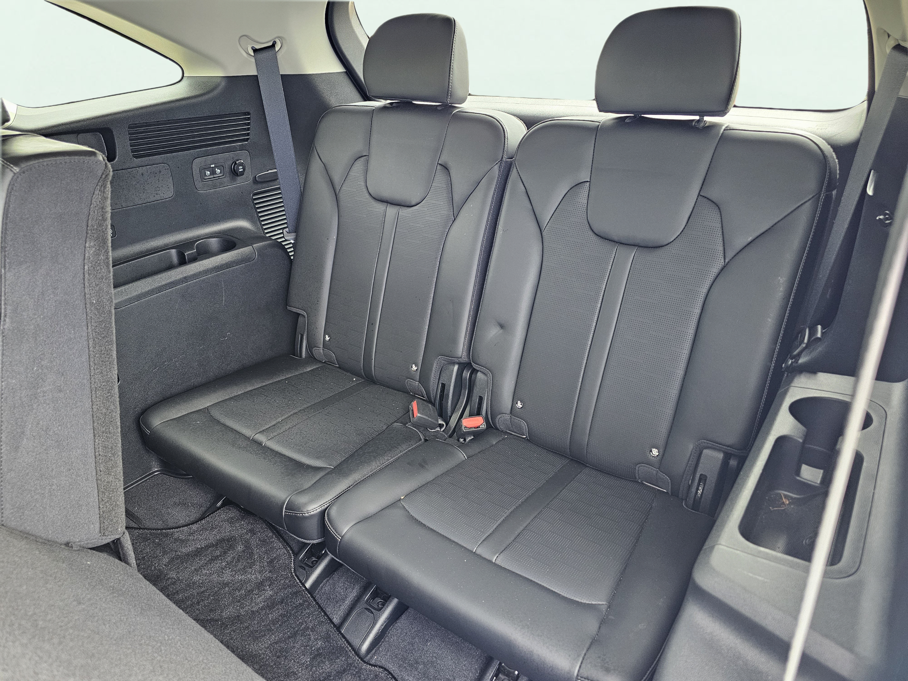 Used 2024 Kia Sorento S w/ Panoramic Sunroof Package FWD image 49