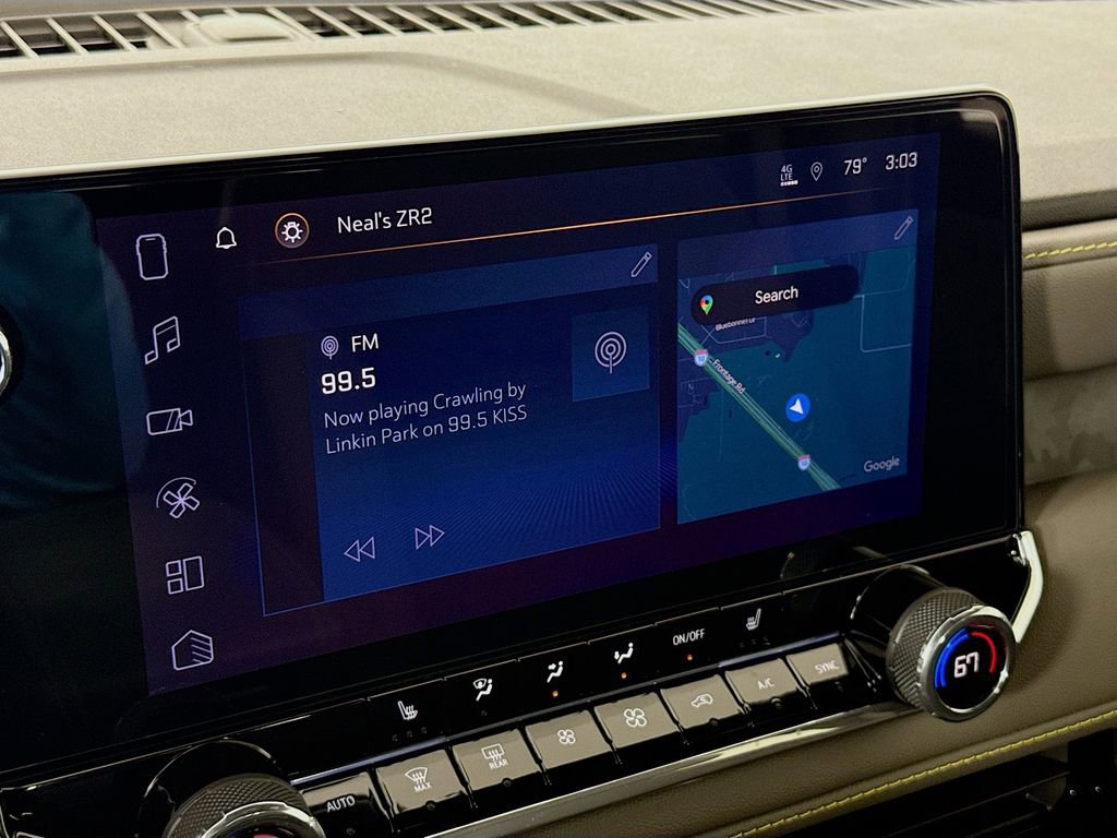 Used 2024 Chevrolet Colorado ZR2 w/ Technology Package image 16