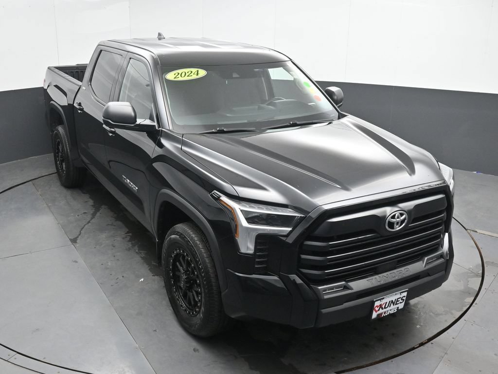 Used 2024 Toyota Tundra SR5 AWD/4WD image 26
