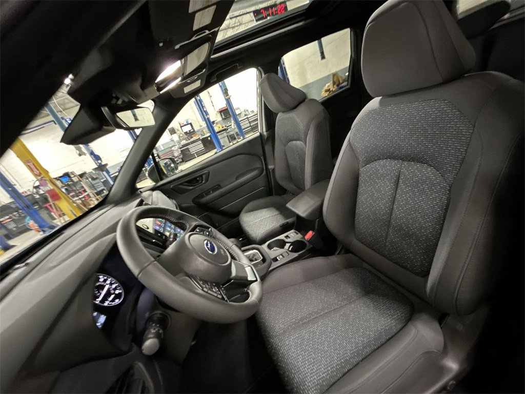 Used 2025 Subaru Forester Premium image 15