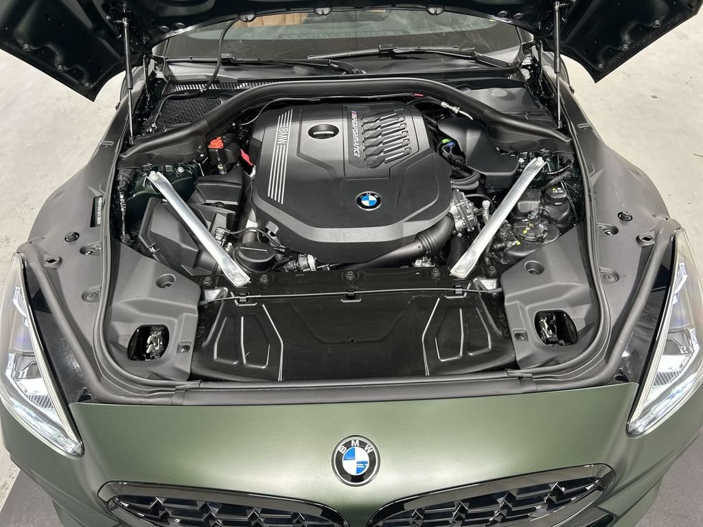 Used 2025 BMW Z4 M40i w/ Edition RWD image 23