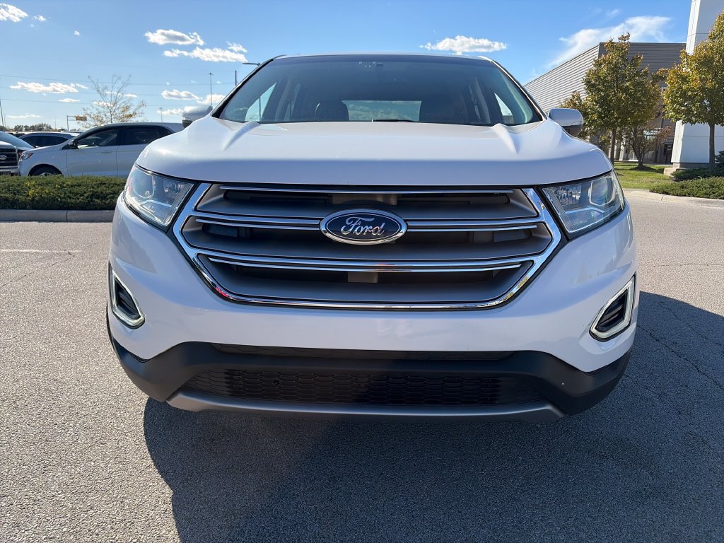 Used 2017 Ford Edge SEL w/ Equipment Group 201A AWD/4WD image 2