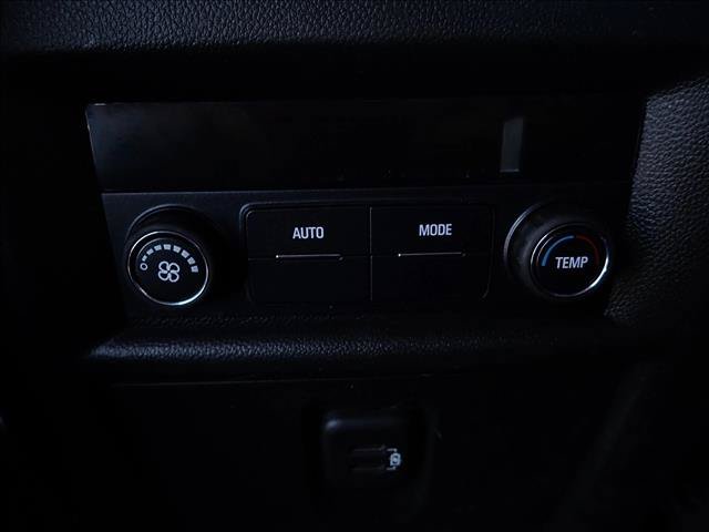 Used 2022 Chevrolet Traverse LT AWD/4WD image 12