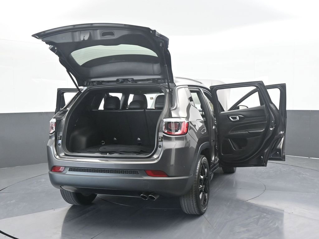 Used 2022 Jeep Compass Altitude image 70