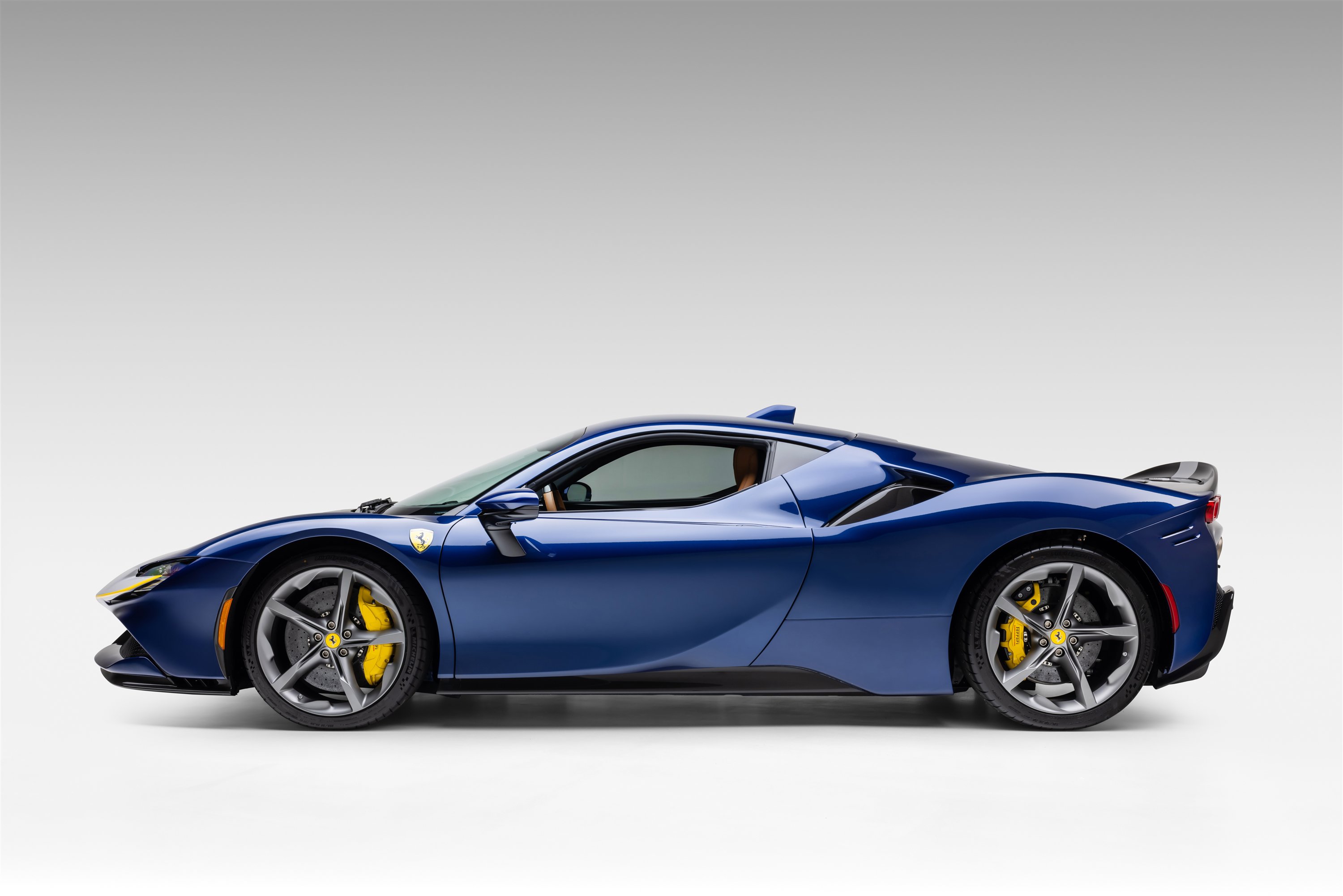 Certified 2022 Ferrari SF90 Stradale image 5