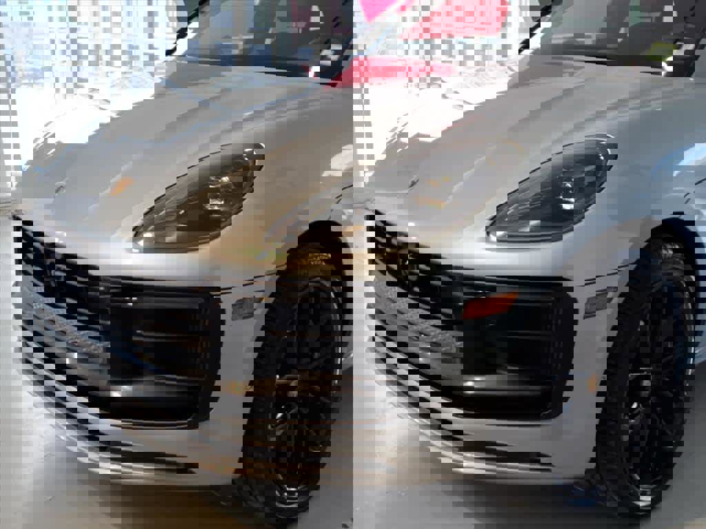 Used 2025 Porsche Macan GTS image 7
