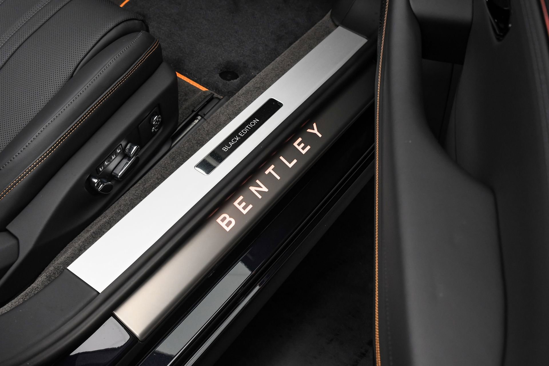 New 2025 Bentley Continental GTC image 43