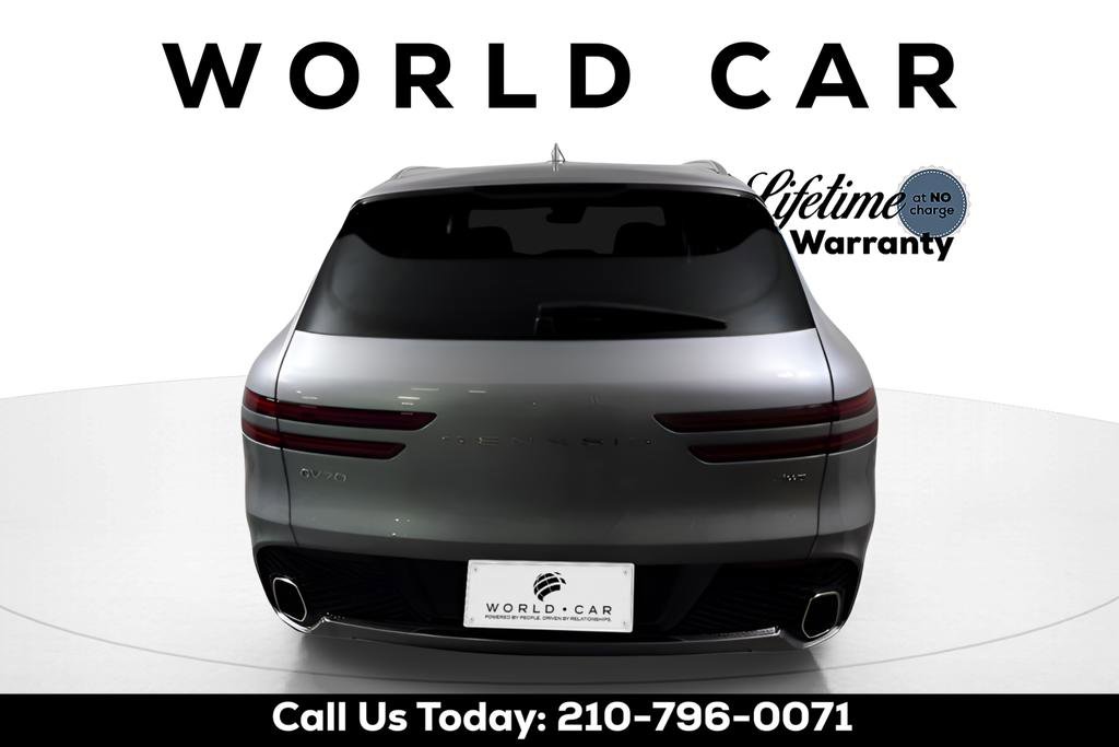 Used 2025 Genesis GV70 2.5T AWD/4WD image 6
