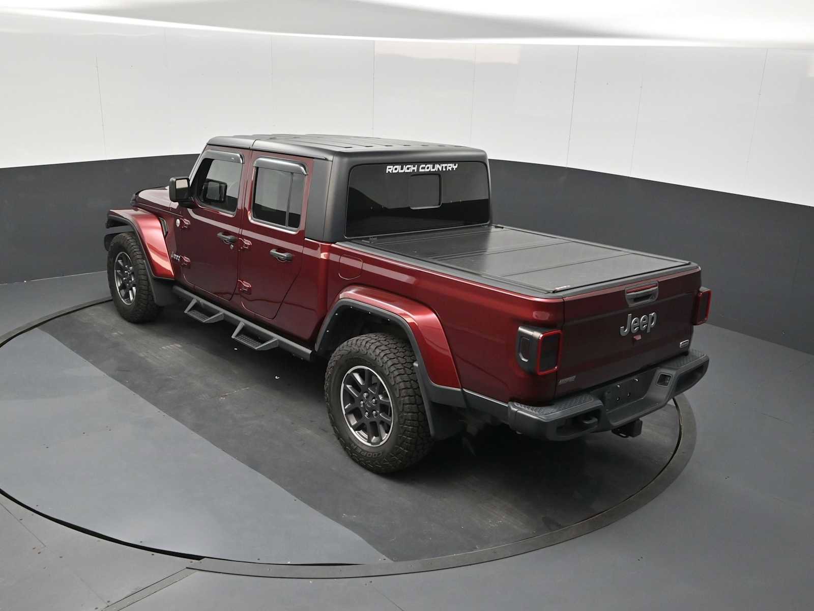 Used 2021 Jeep Gladiator Overland w/ Popular Equipment Package AWD/4WD image 14