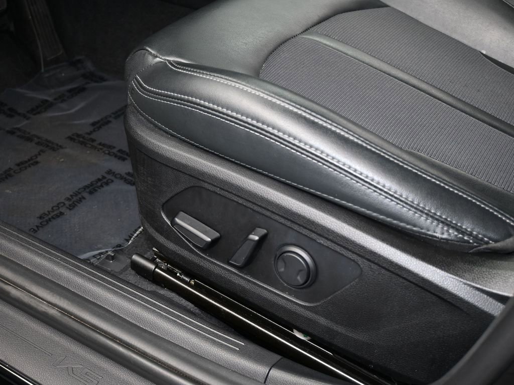 Used 2023 Kia K5 GT-Line image 12