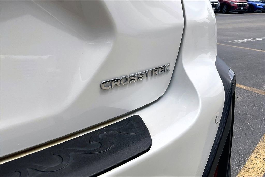 Used 2025 Subaru Crosstrek 2.5i Limited w/ Crosstrek Mirror Package AWD/4WD image 9