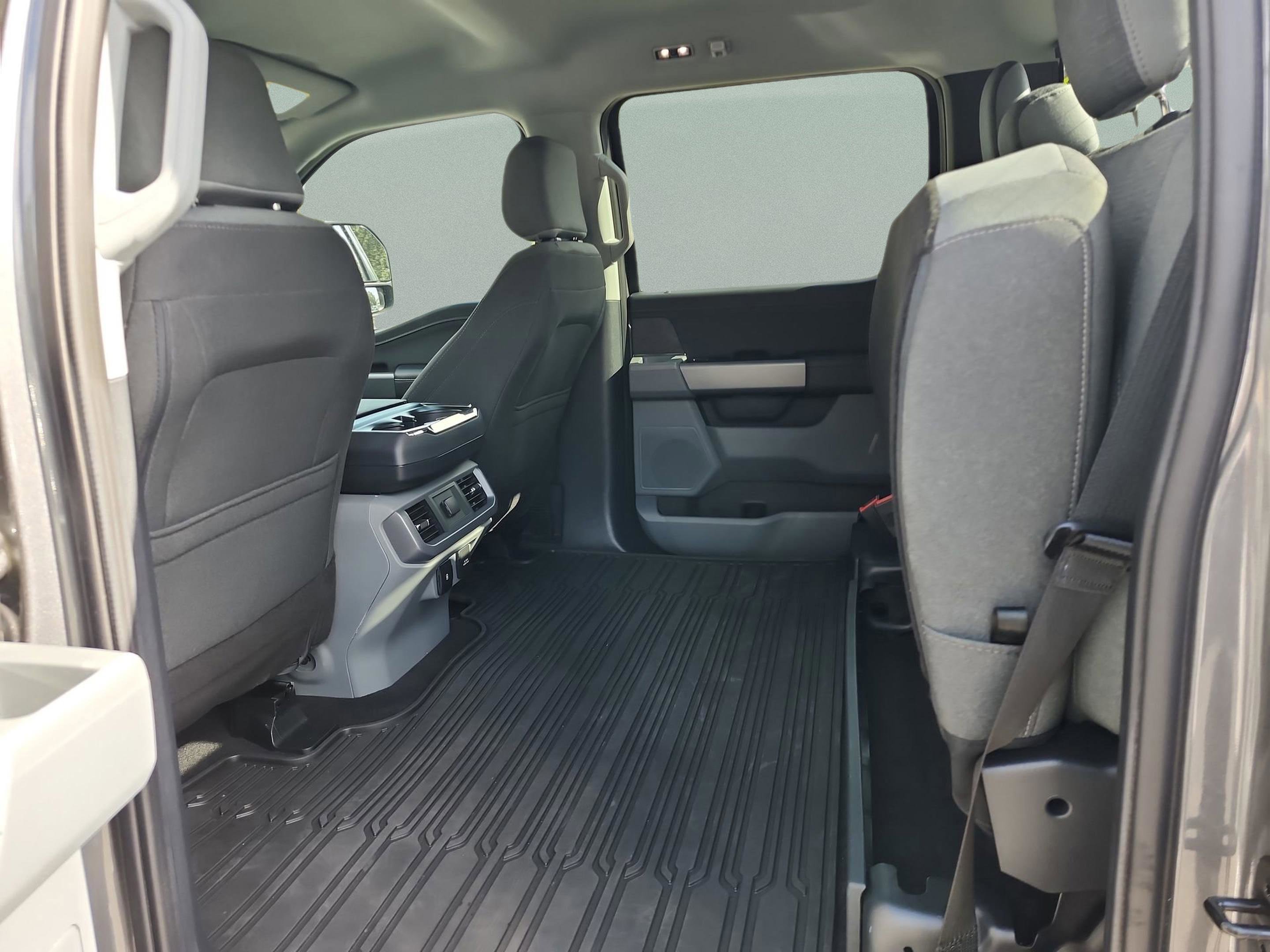 New 2025 Ford F150 XLT w/ Equipment Group 302A MID image 16