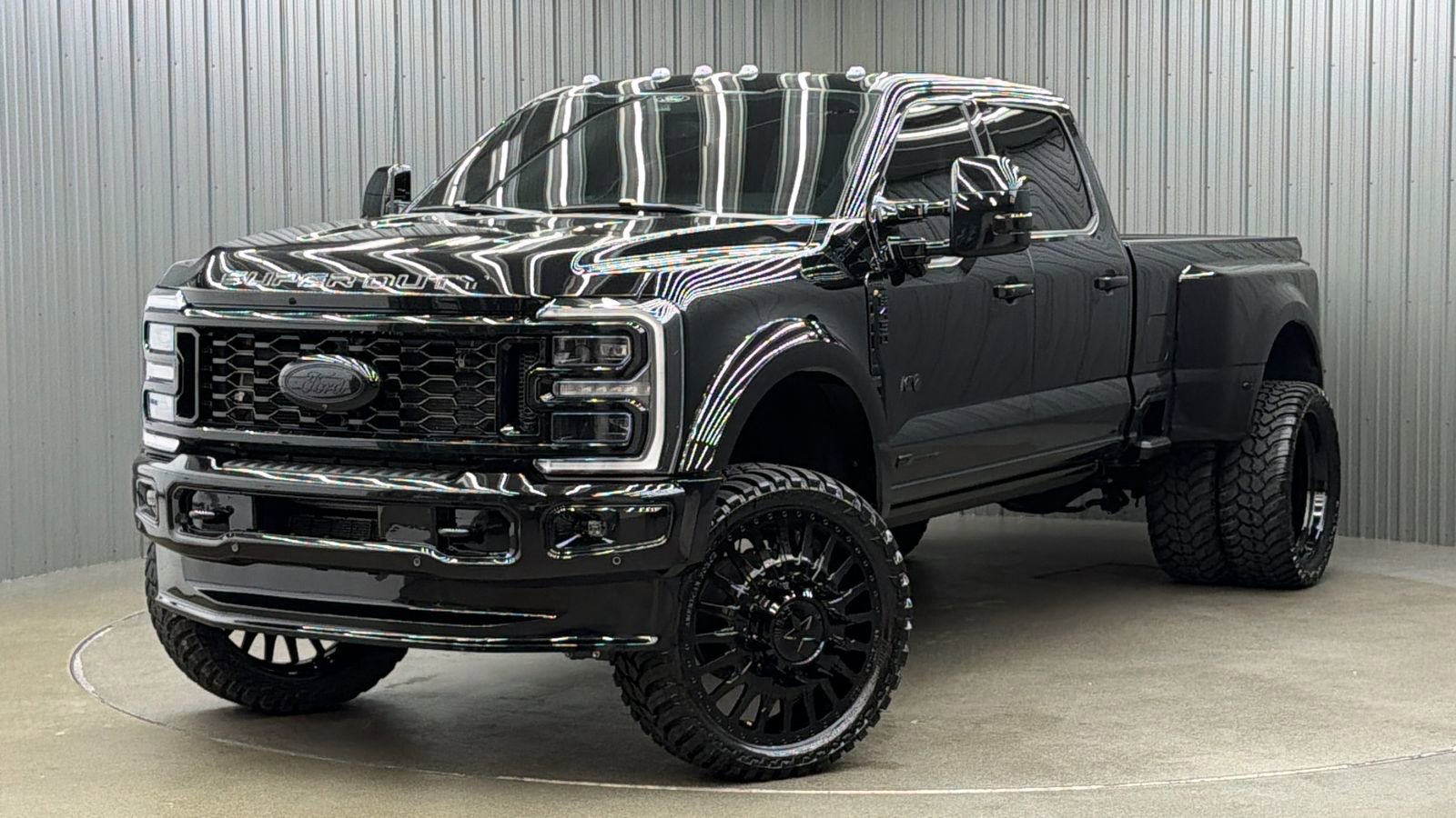 Used 2026 Ford F450 Platinum AWD/4WD image 1