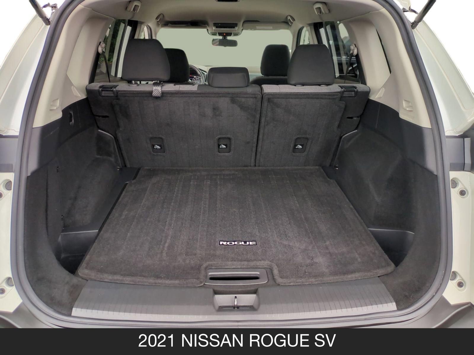 Used 2021 Nissan Rogue SV FWD image 24