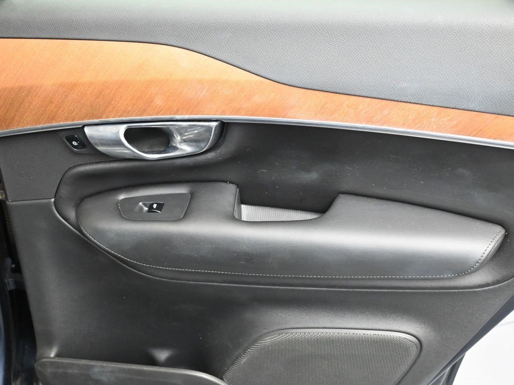 Certified 2023 Volvo XC90 B6 Plus w/ Protection Package Premier image 14